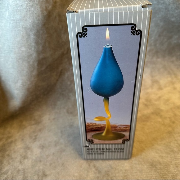 Satin Glass Oil Lamp Coiled Stem Blue Yellow Vintage New In Box Funnel Tip Cord - Picture 9 of 9